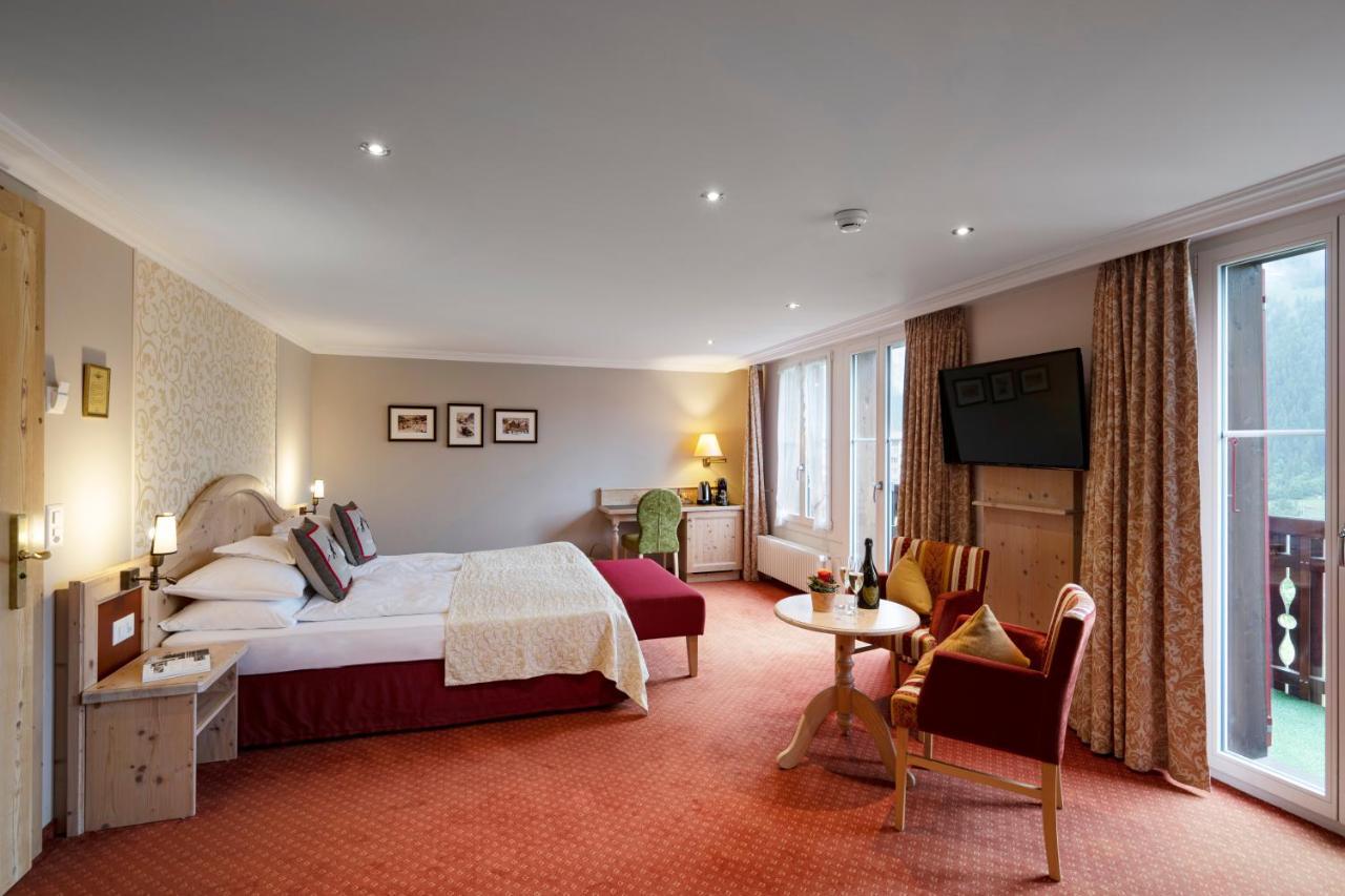 Romantik Hotel Schweizerhof Γκρίντελβαλντ Εξωτερικό φωτογραφία