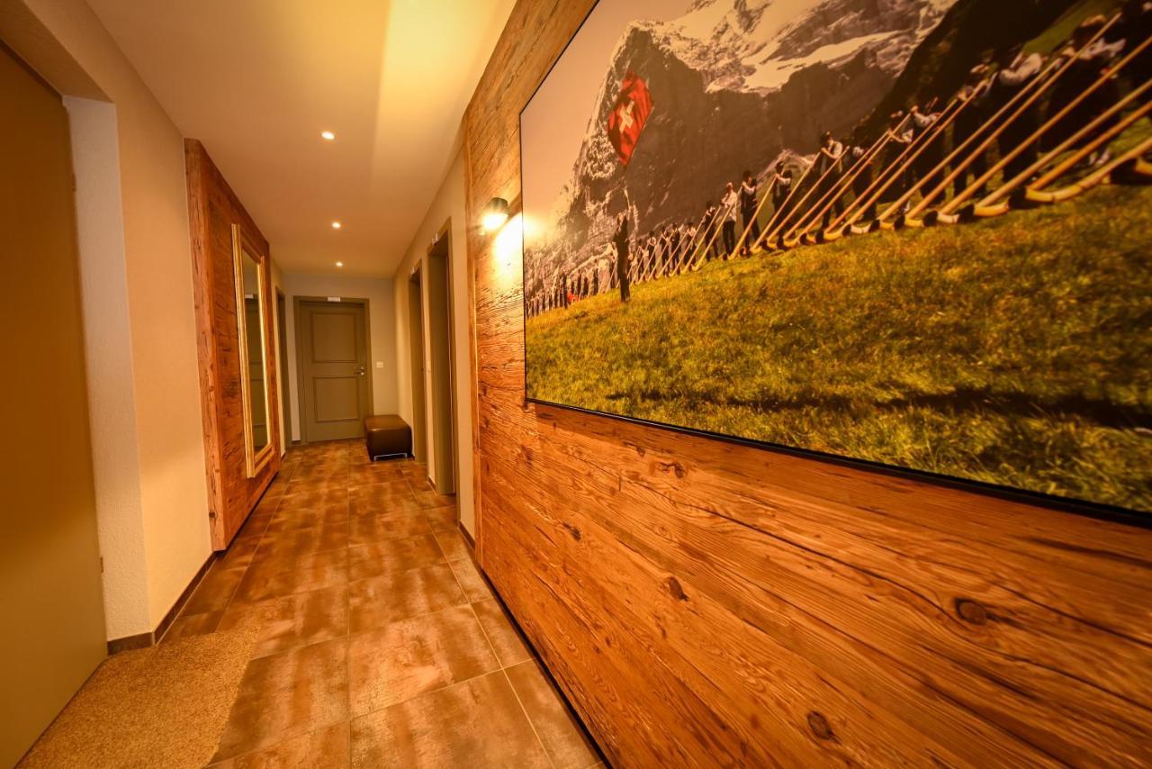 Romantik Hotel Schweizerhof Γκρίντελβαλντ Εξωτερικό φωτογραφία