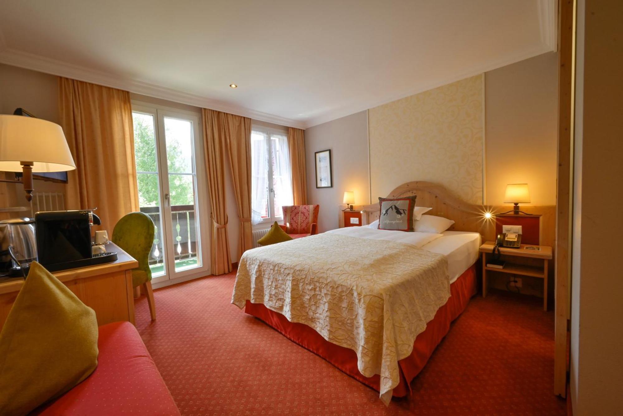 Romantik Hotel Schweizerhof Γκρίντελβαλντ Εξωτερικό φωτογραφία
